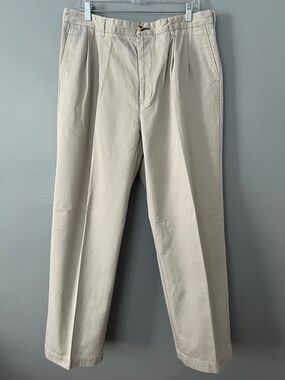 Tommy Hilfiger Light Beige Pleated Chinos